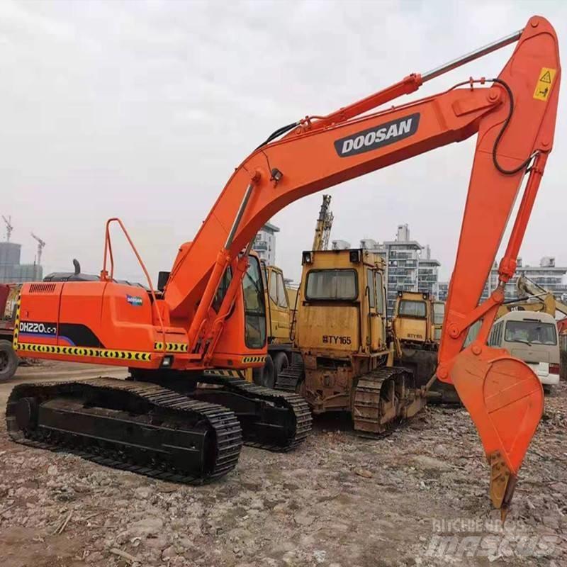 Doosan DH 220 Гусеничні екскаватори