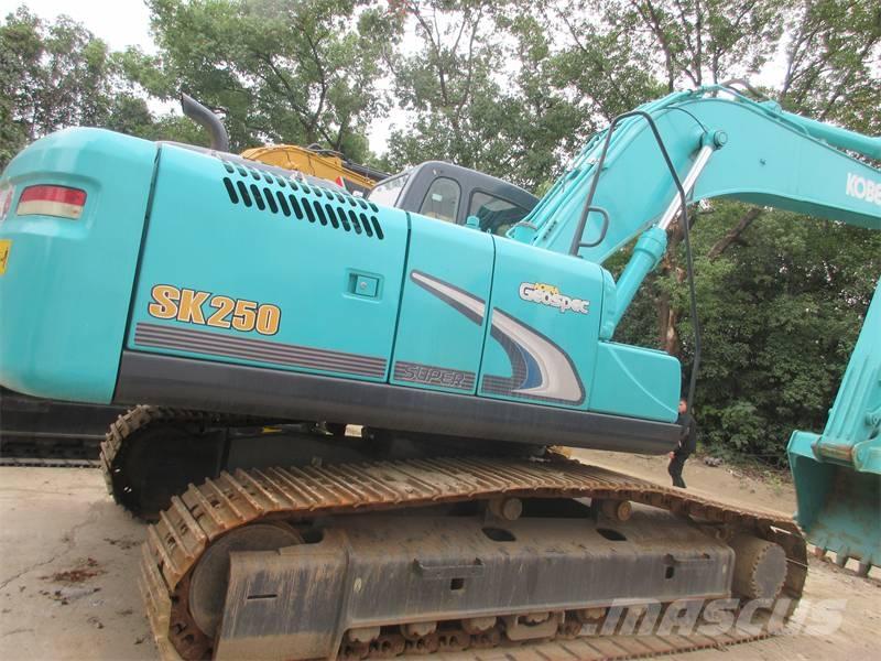 Kobelco SK 260 Гусеничні екскаватори