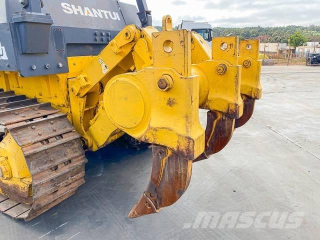 Shantui SD22W Гусеничні бульдозери