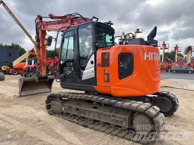 Hitachi ZX 135 US-6 Гусеничні екскаватори