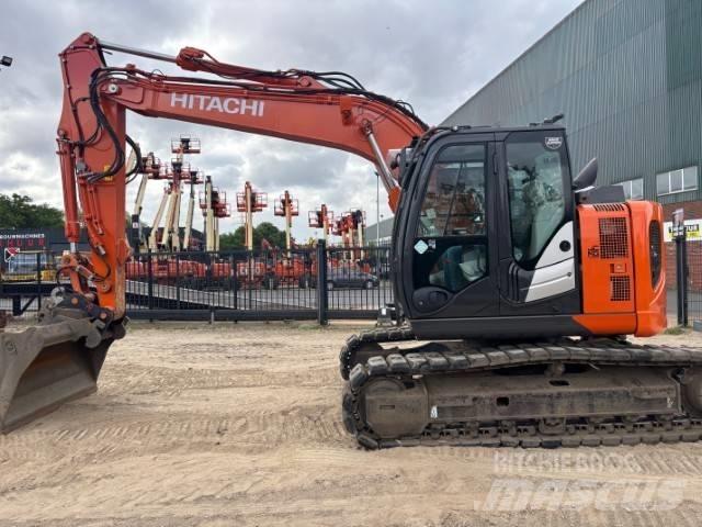 Hitachi ZX 135 US-6 Гусеничні екскаватори