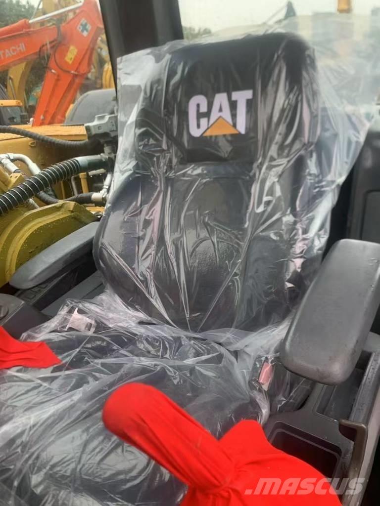 CAT 329 D Гусеничні екскаватори