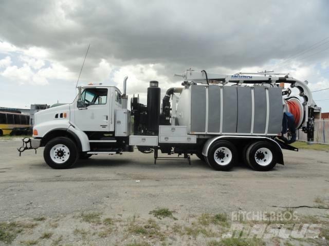 Sterling LT 9500 Комбі/Вакуумні вантажівки