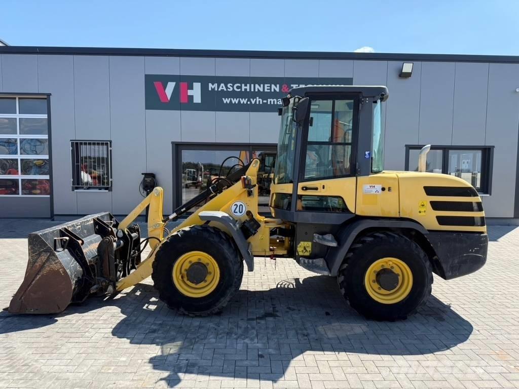 Yanmar V 80 Фронтальні навантажувачі