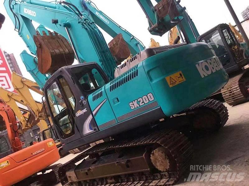 Kobelco SK 200 Гусеничні екскаватори
