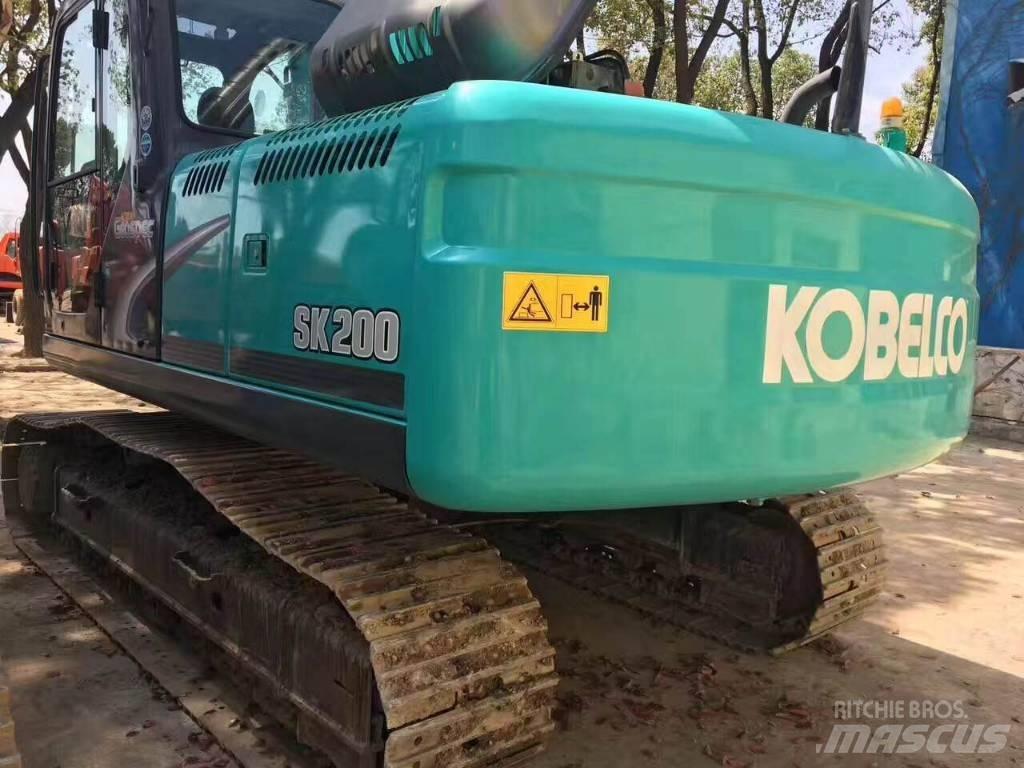 Kobelco SK 200 Гусеничні екскаватори