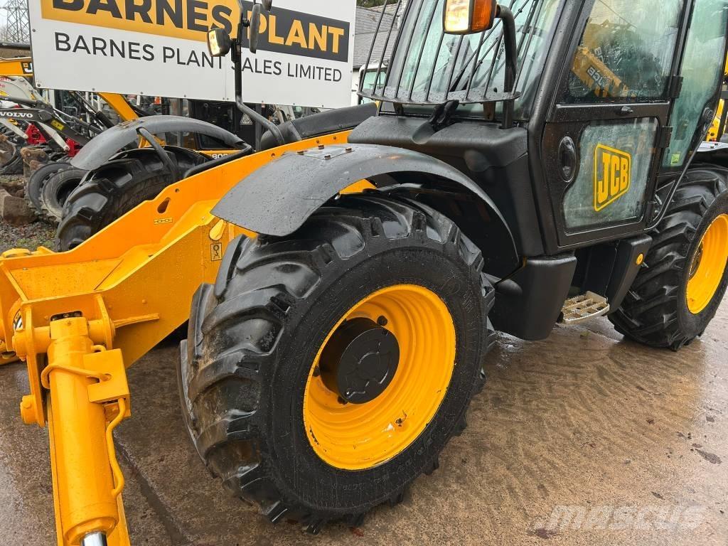 JCB 533-105 Телескопічні навантажувачі