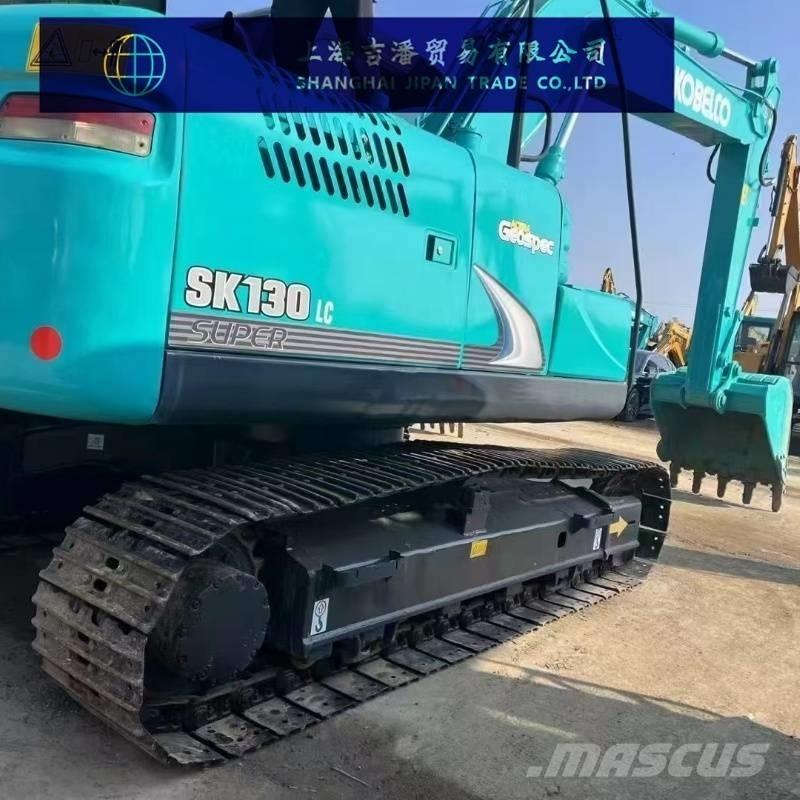 Kobelco 130 Середні екскаватори 7т. - 12т.