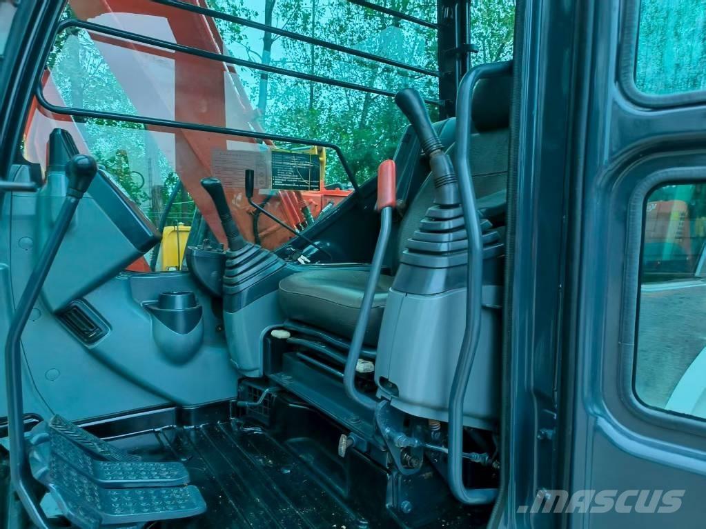 Hitachi ZX 70 Міні-екскаватори < 7т