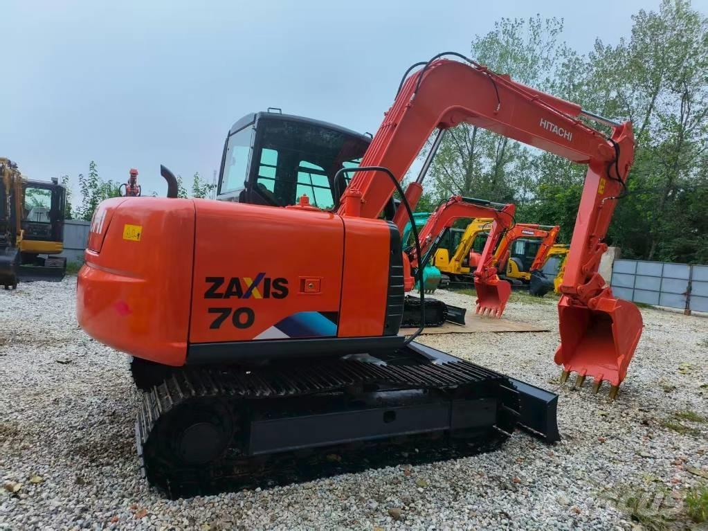 Hitachi ZX 70 Міні-екскаватори < 7т