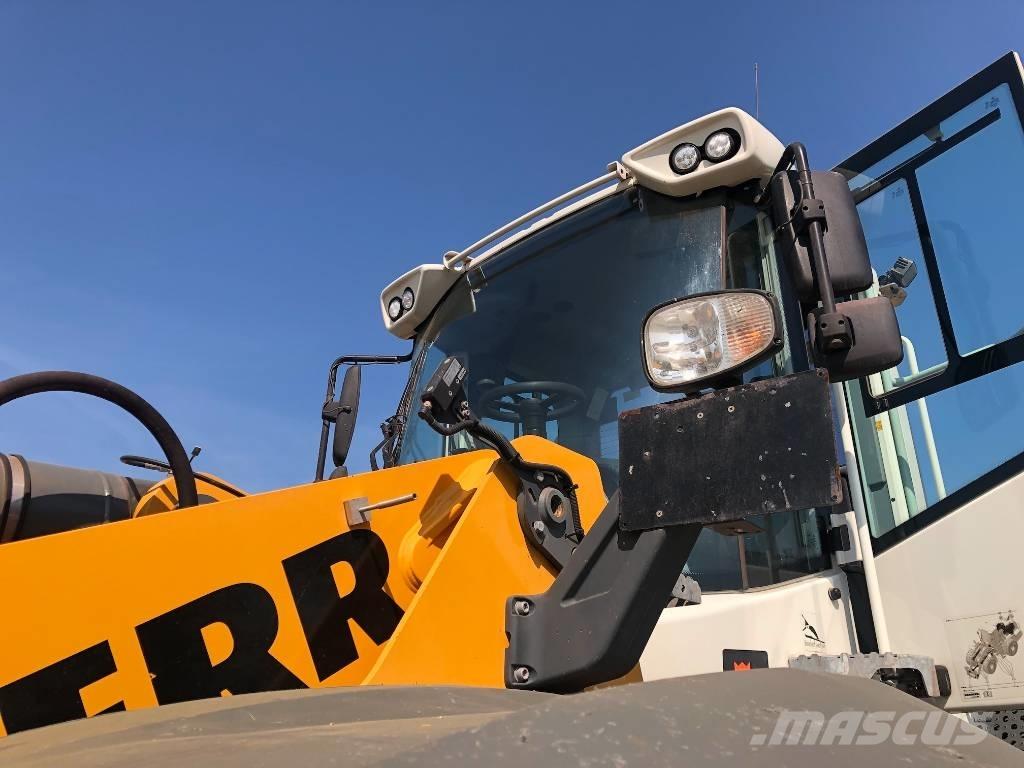 Liebherr L 566 Фронтальні навантажувачі
