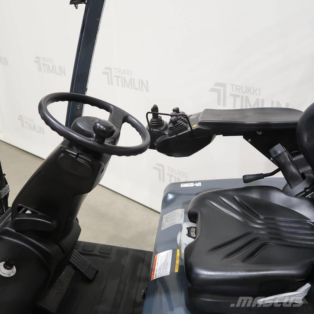 Toyota 8FBMT25 Електронавантажувачі