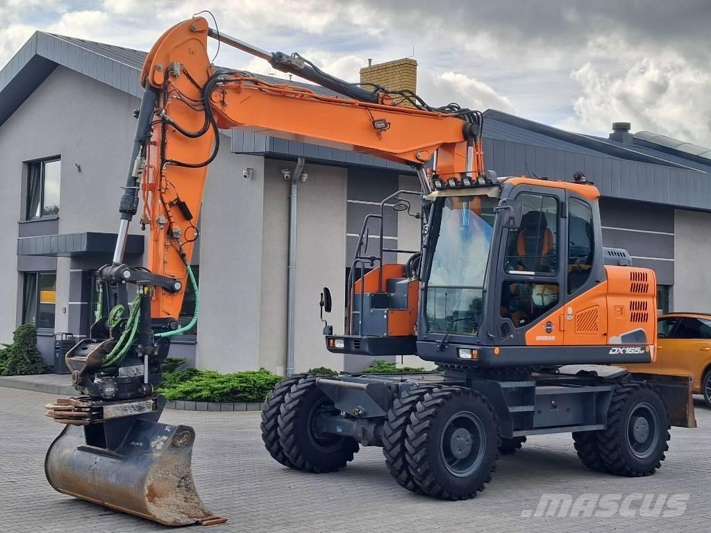 Doosan DX 165 W-5 Колісні екскаватори