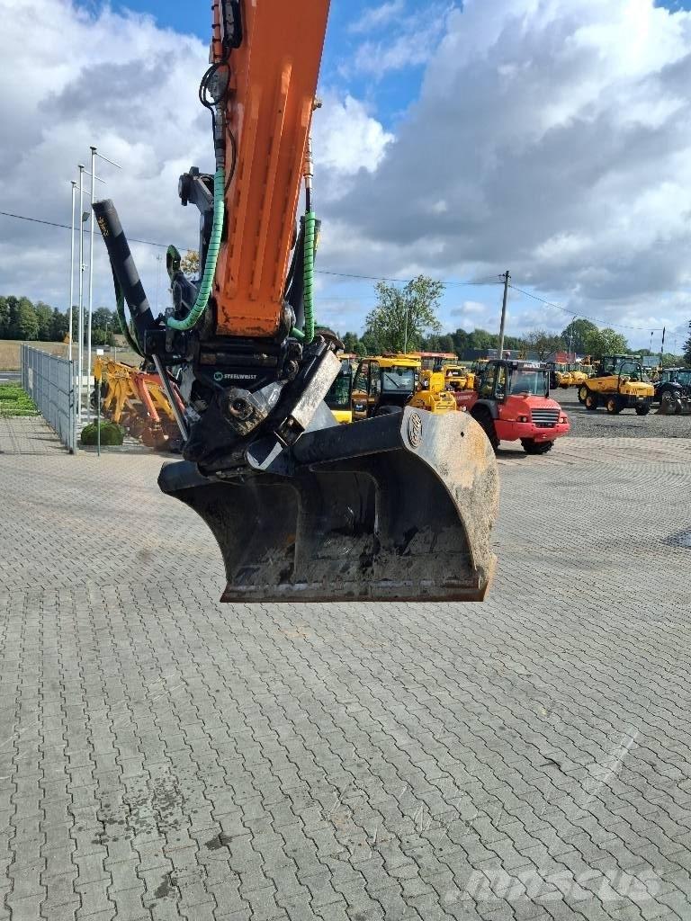 Doosan DX 165 W-5 Колісні екскаватори