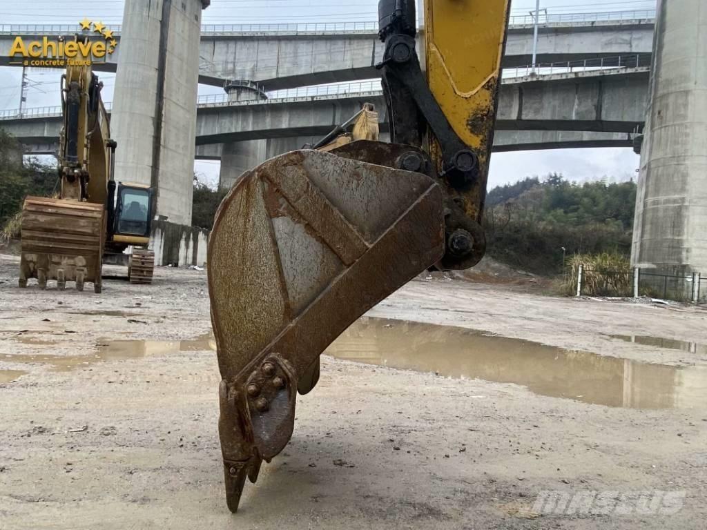 XCMG XE 135 D Гусеничні екскаватори