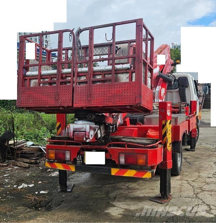  Dasan DS28 Автовишки на базі вантажівки