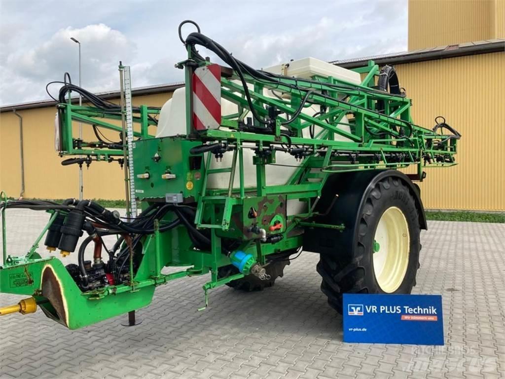  D4027 Причіпні обприскувачі