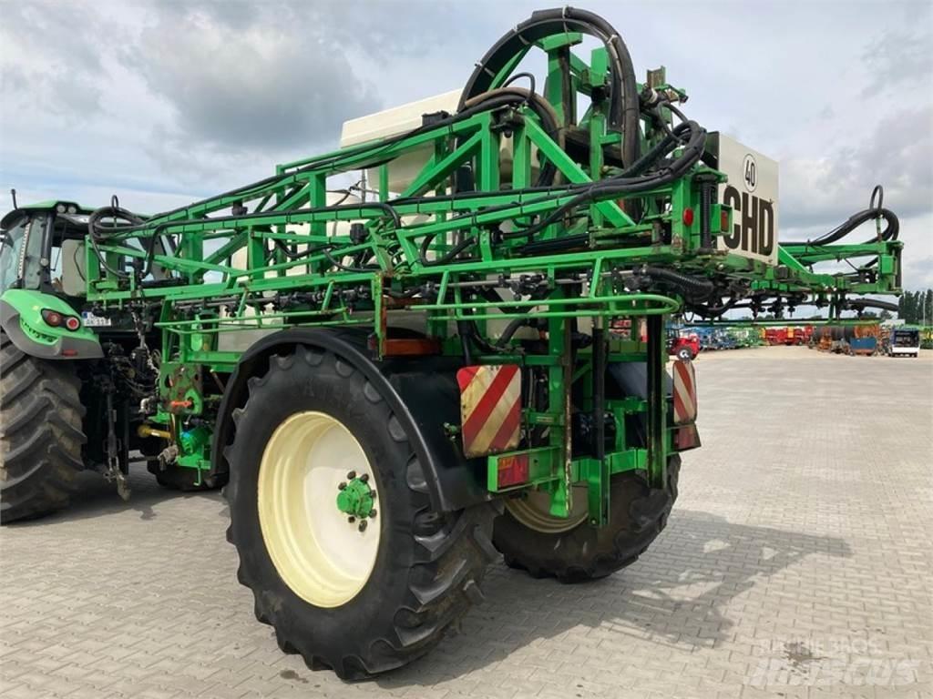  D4027 Причіпні обприскувачі