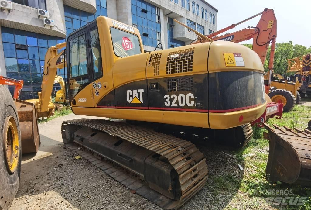 CAT 320 C L Гусеничні екскаватори