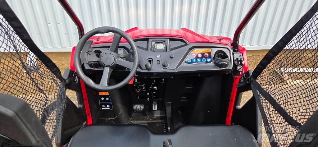 Honda Pioneer Мотовсюдиходи UTV