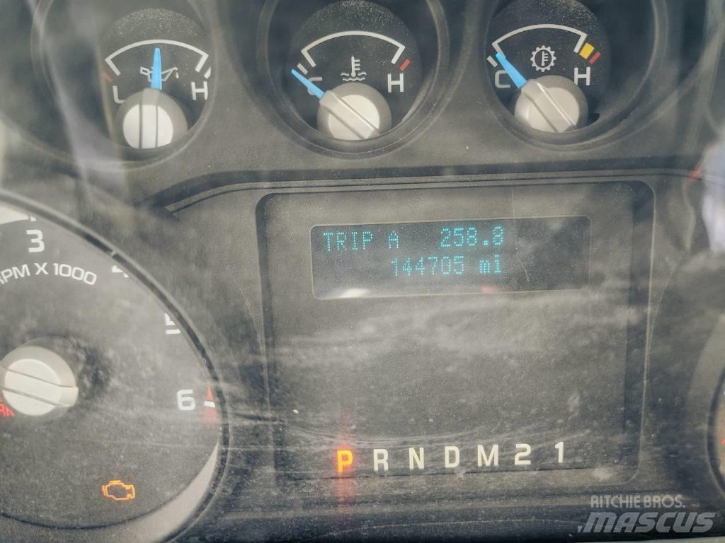 Ford F 650 SD Поливальні машини