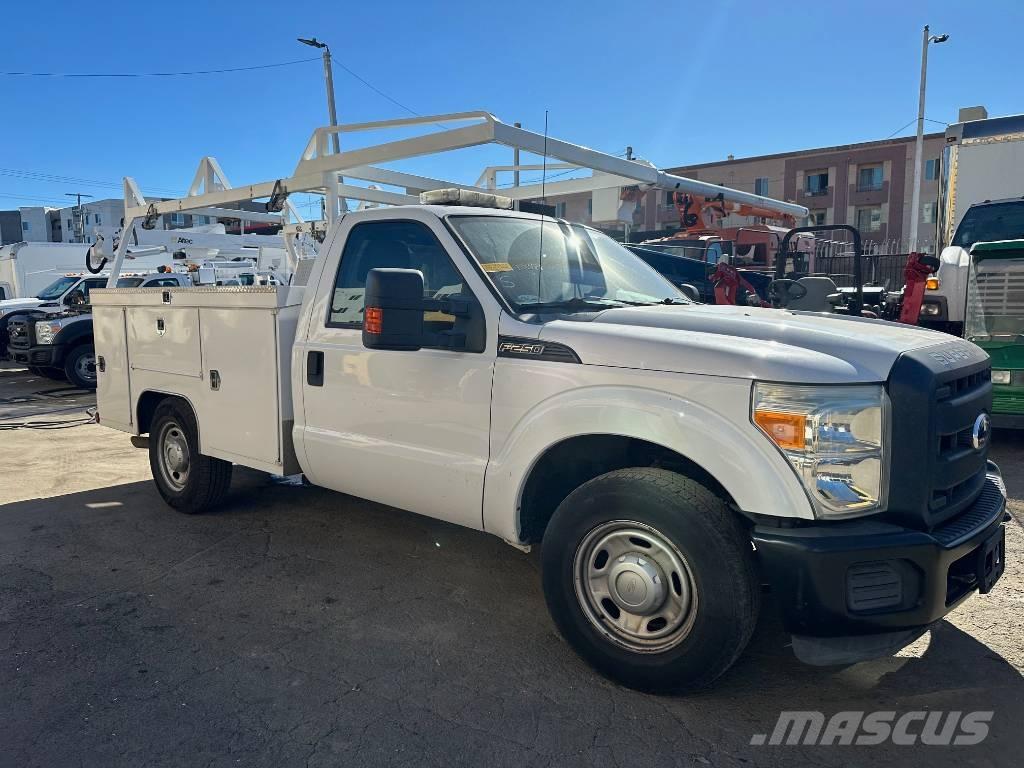 Ford F 250 Пікапи / Бічне розвантаження