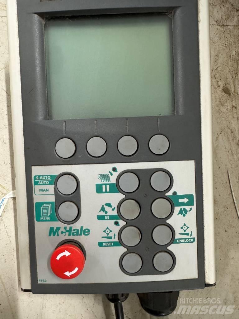 McHale F5600 Рулонні прес-підбирачі