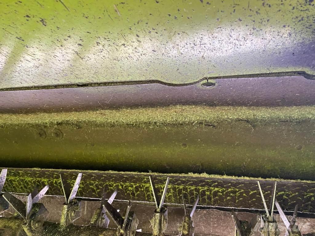 CLAAS DISCO 3050 Навісні та причіпні косарки