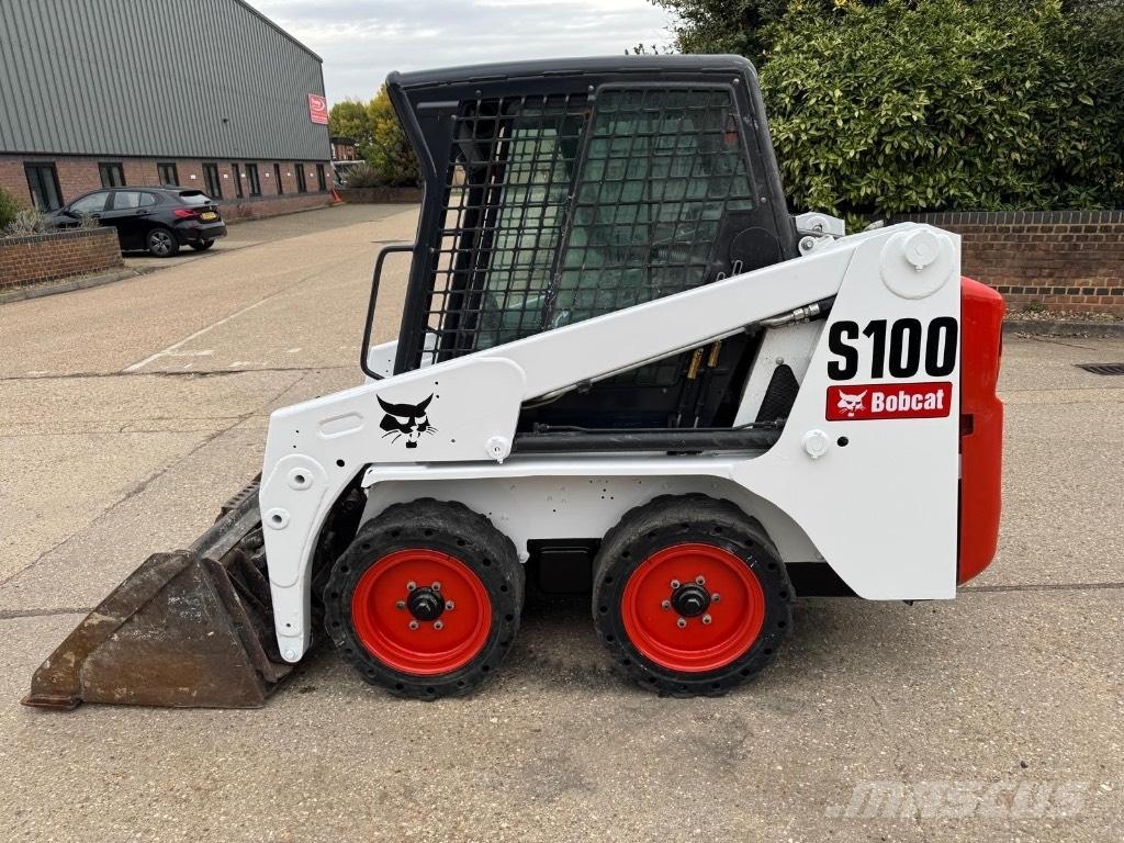 Bobcat S100 Міні-навантажувачі