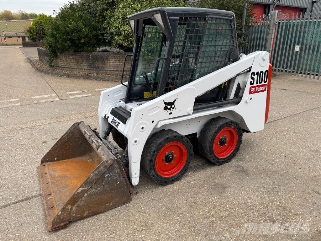 Bobcat S100 Міні-навантажувачі