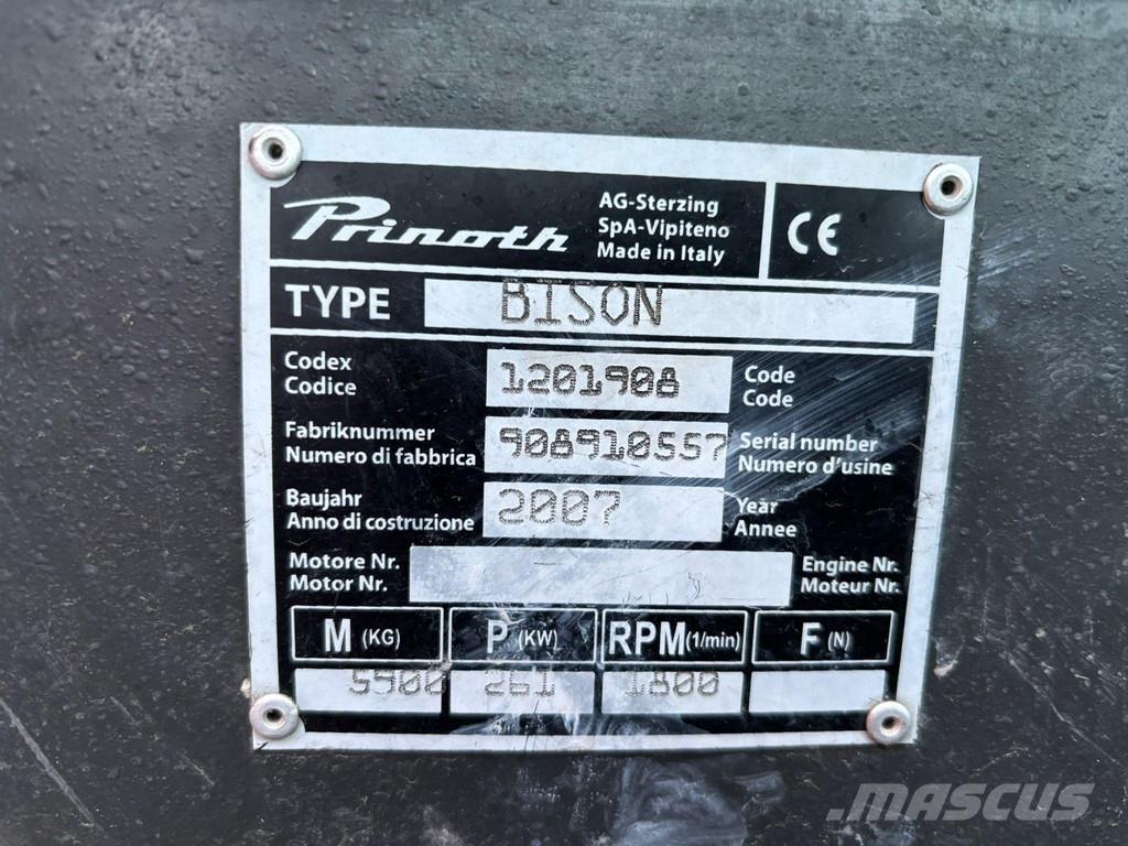 Prinoth Bison Снігозбиральні машини