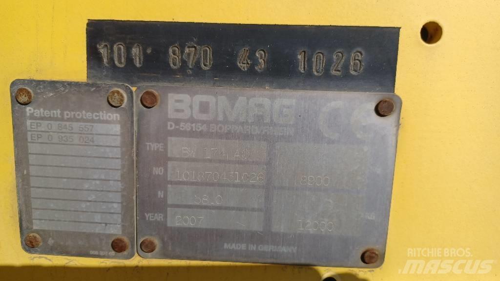 Bomag BW 174 A C Комбіновані катки