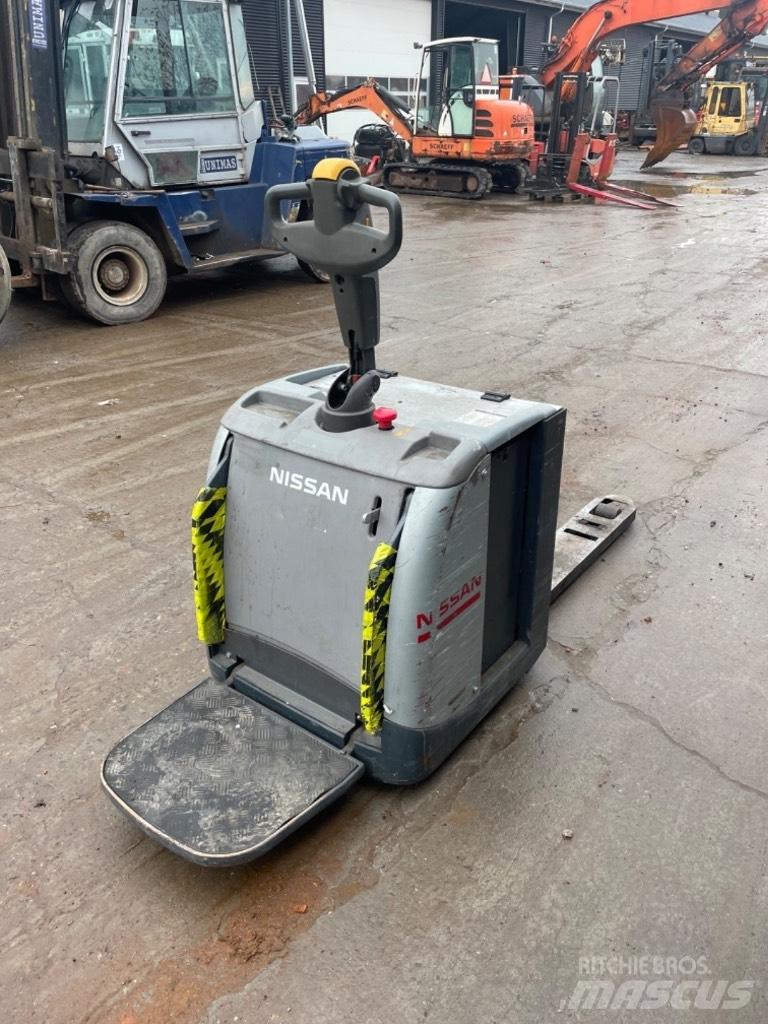 Nissan PLP 200 Штабелери