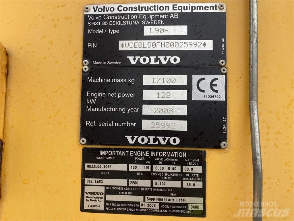 Volvo L90F Фронтальні навантажувачі