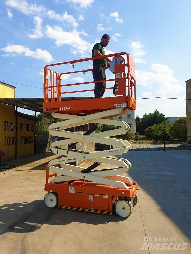 Snorkel S 3226E Підйомники-ножиці