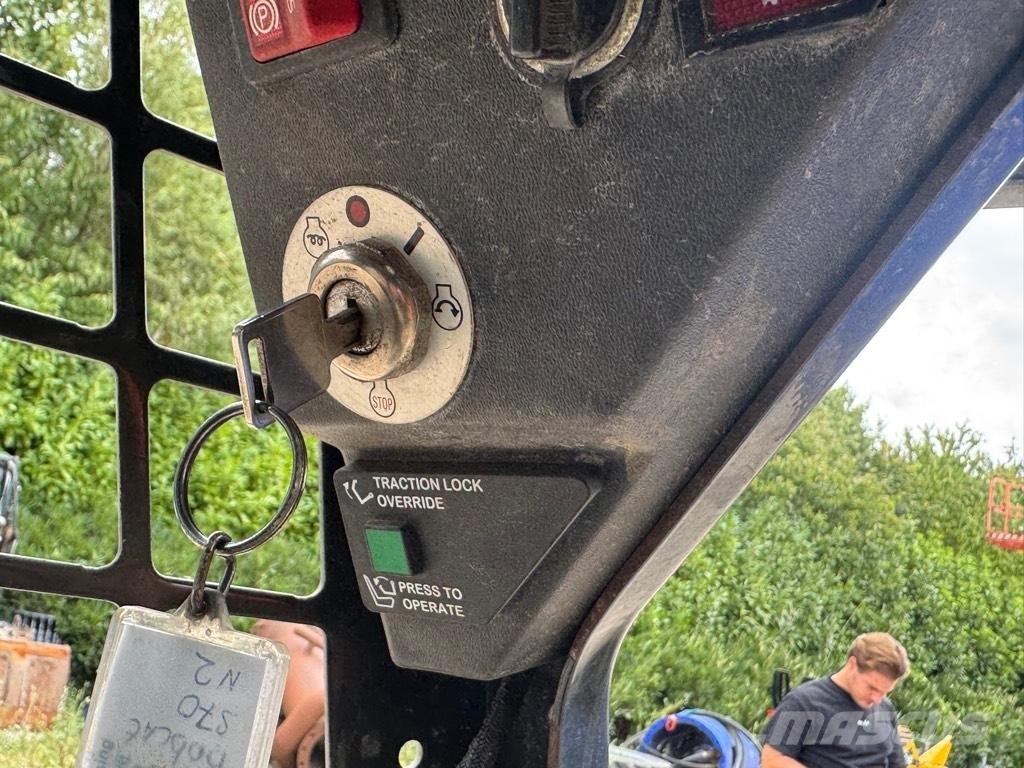 Bobcat S 70 Міні-навантажувачі