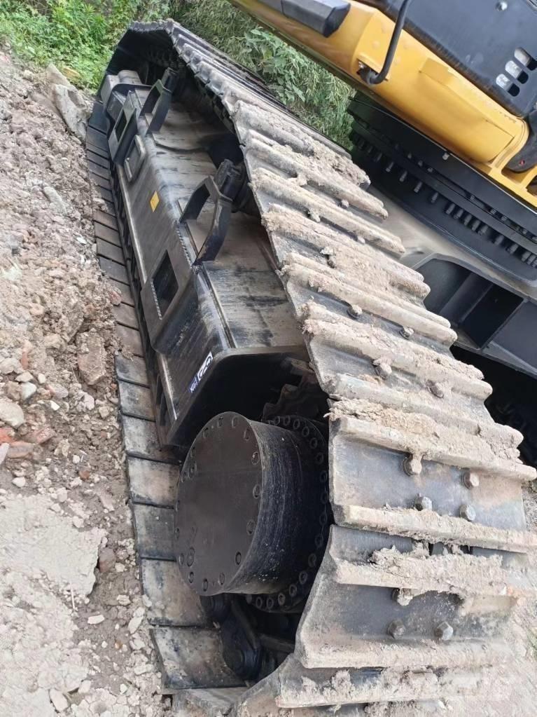 CAT 340 D L Гусеничні екскаватори