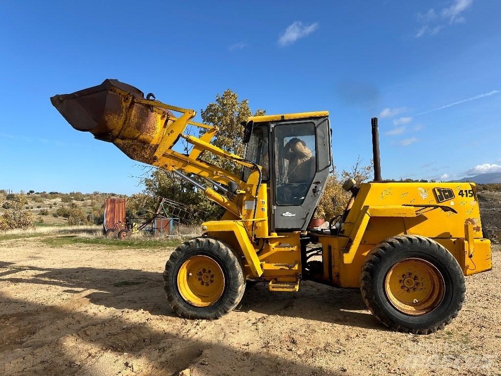 JCB 415 Фронтальні навантажувачі