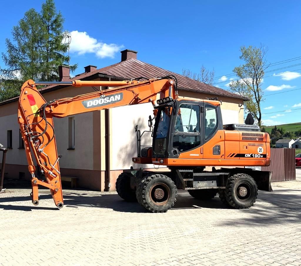 Doosan DX 190 W-3 Колісні екскаватори