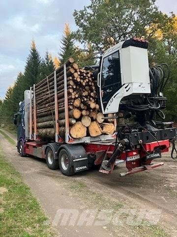 Scania R650B6X4NB Лісовози