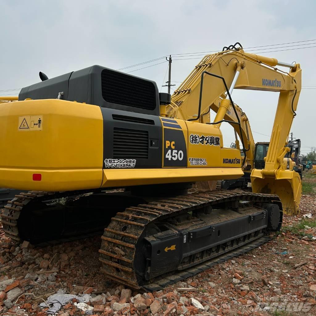 Komatsu 450 Гусеничні екскаватори