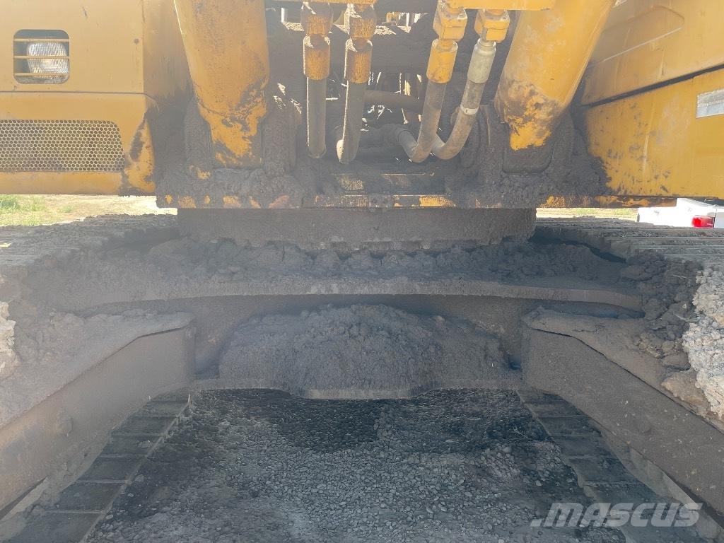 CAT 365 C L Гусеничні екскаватори