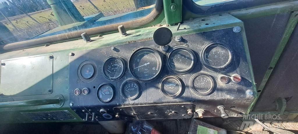 Kirovets K701 Трактори