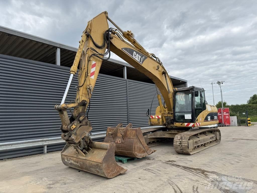 CAT 320 DL Гусеничні екскаватори