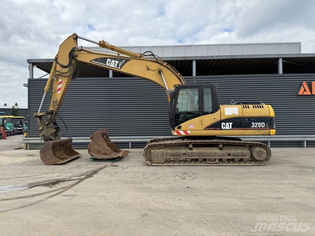 CAT 320 DL Гусеничні екскаватори