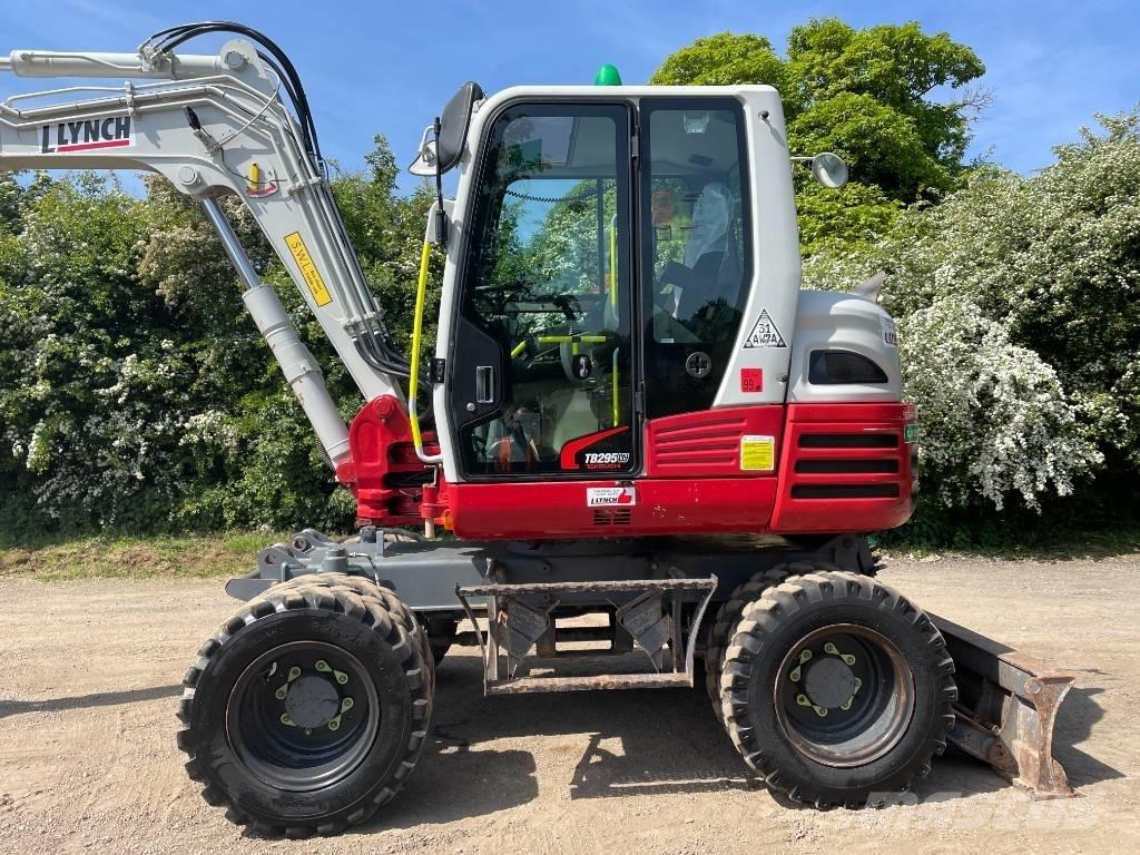 Takeuchi TB 295 W Колісні екскаватори