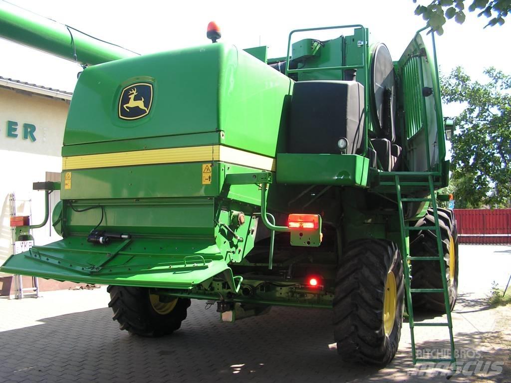 John Deere T660 Зернозбиральні комбайни