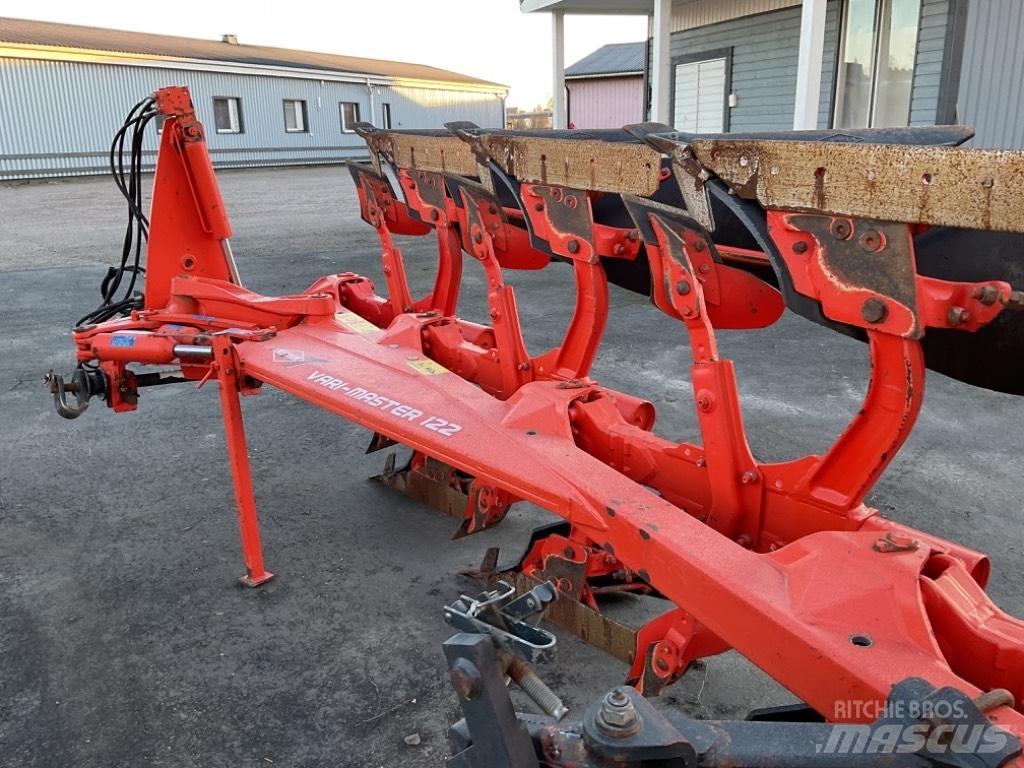 Kuhn Vari-Master 122 Реверсивні плуги