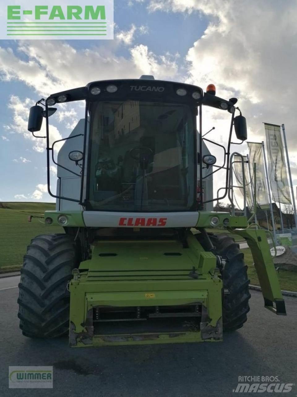 CLAAS tucano 440 Зернозбиральні комбайни
