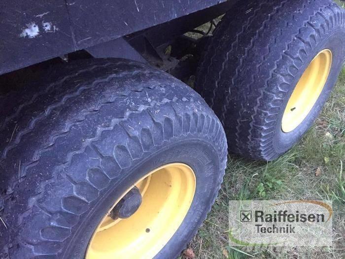 New Holland BB 960 Тюкові прес-підбирачі